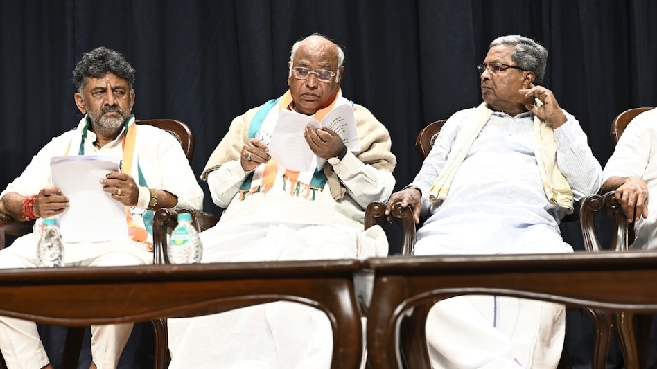 691f669da0dae congress president mallikarjun kharge karnataka chief minister siddaramaiah 200559560 16x9 1