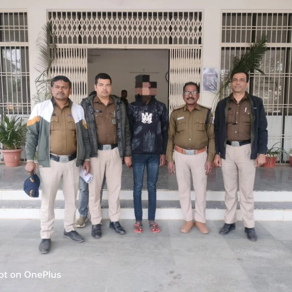 fb img 17646109595365835011824632795706